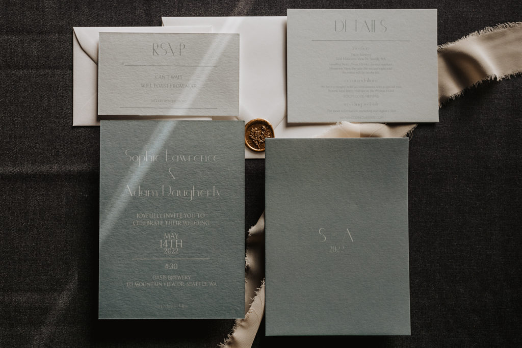 Customizable Wedding Invitation Set